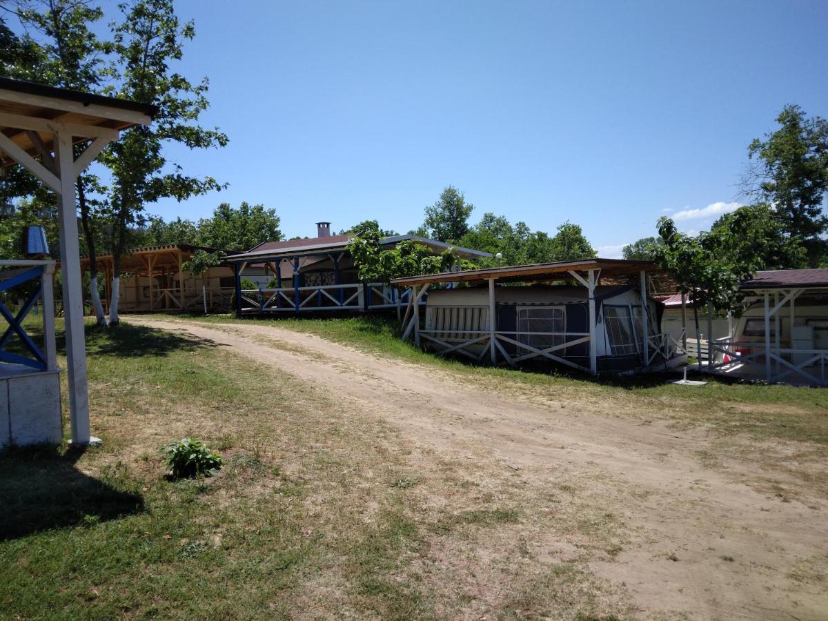 Camping Goldfish Hotell Sozopol Eksteriør bilde